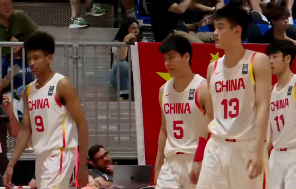 男篮的新一, 反应无疑让