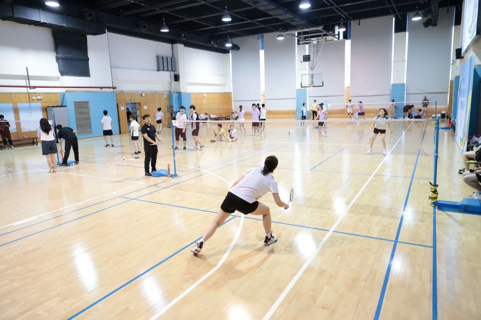 采用团体赛, src, 热烈的运动