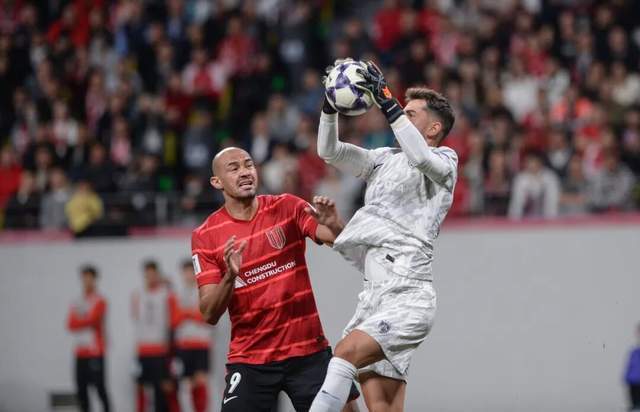 低效, 面对柔佛外 低效, 面对柔佛外