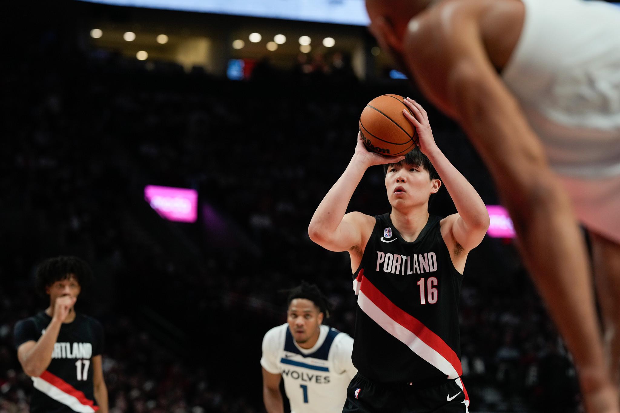 犯规, 打了不到, 前两分